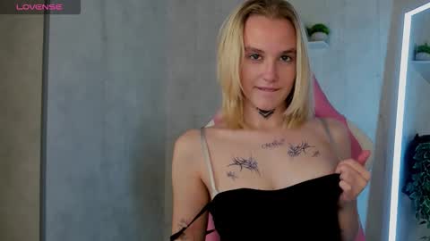 Carol online show from November 8, 9:03 am