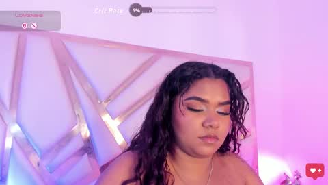 Snapshot of carolina_evannss chatting on October 9, 5:17 pm carolina_evannss online show from October 9, 5:17 pm
