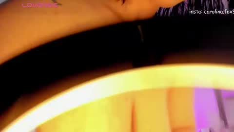 caroline online show from October 8, 4:39 am