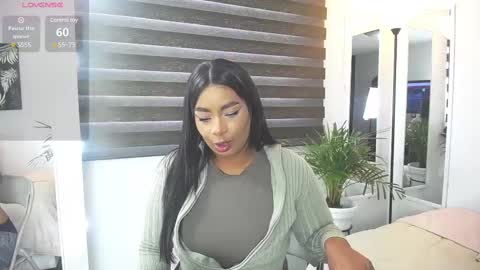 C A R O L I N E online show from March 10, 1:00 pm