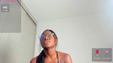 Caroline Tovar   Lovense is active my orgasms in your hands Give me more pleasure and make me cum online show from September 22, 7:01 pm