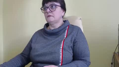 CarolineDream  online show from November 24, 6:59 am