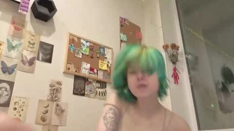 CarolineRichter online show from June 3, 8:03 pm