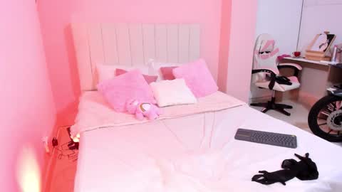 Caro Gmez  online show from February 20, 6:59 am