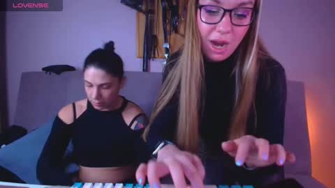 Carrie online show from February 7, 8:13 pm