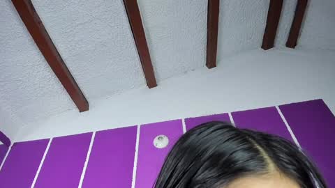 Cassie Jones online show from February 1, 4:03 am