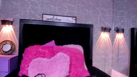 Cassie Jones online show from February 23, 3:50 am