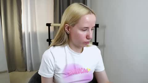 Cassie online show from November 8, 9:31 pm