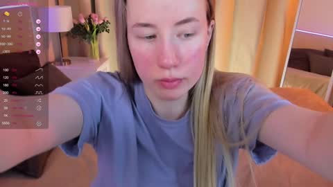 Snapshot of cassie_kelman chatting on January 23, 9:07 pm Cassie online show from January 23, 9:07 pm