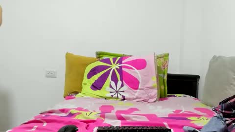 Cassie Vibe online show from February 17, 2:55 am