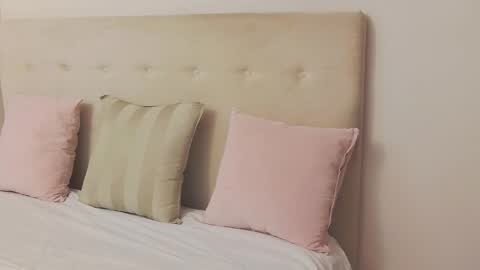 CassieHilton online show from November 4, 8:36 pm