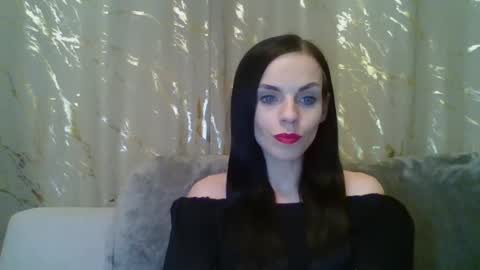 Cassie online show from December 17, 7:07 pm