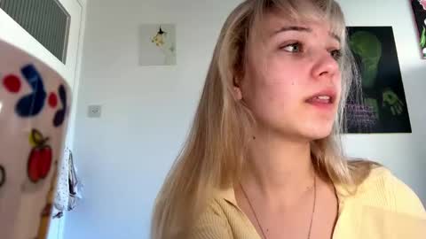 Olivia online show from April 22, 6:10 am