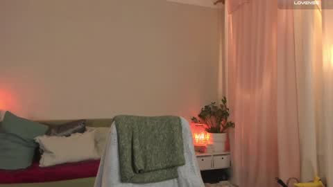  cassandra  online show from January 22, 10:49 pm