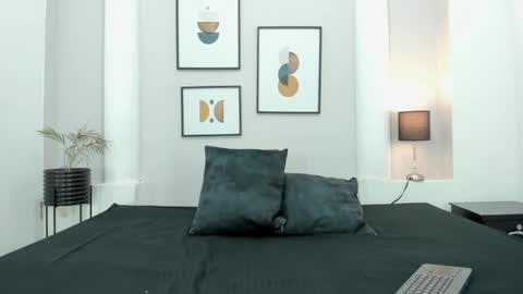 cata_gil1 online show from February 11, 7:04 pm