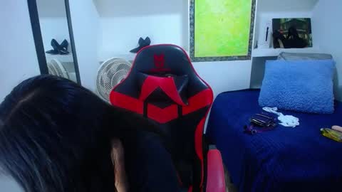 C A T A L E H I A online show from January 18, 8:51 pm