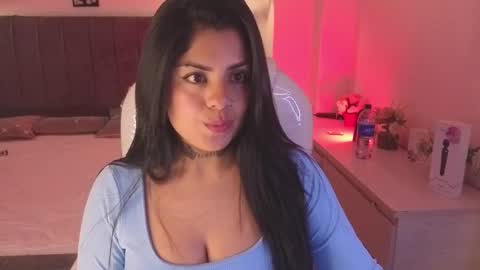 Catalina online show from November 16, 4:25 am