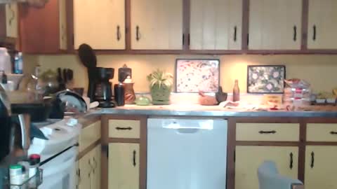 Snapshot of catalystic chatting on February 26, 9:55 am CATALYSTIC online show from February 26, 9:55 am