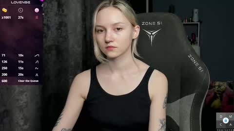 Sam online show from February 17, 3:33 pm