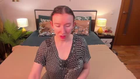 Catrin online show from April 10, 6:30 am