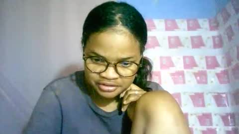 Snapshot of cathyxlisa chatting on September 29, 7:24 am CathyXLisa online show from September 29, 7:24 am
