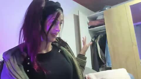 CATT EVANS online show from December 28, 4:30 am