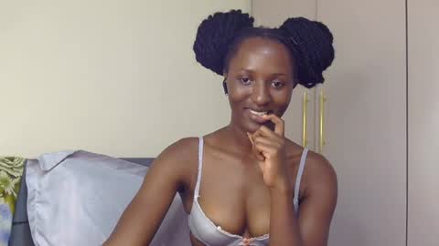 cee_queen online show from July 21, 8:42 pm