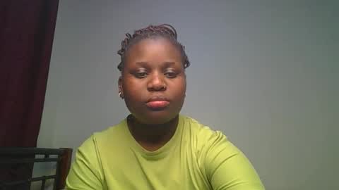 ceepretty25 online show from May 16, 10:36 am