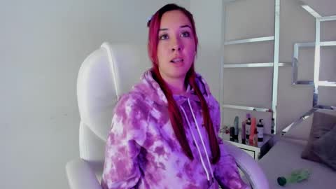 celeste_hillx online show from February 28, 4:43 am