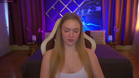 celestenoirr online show from February 20, 8:27 am