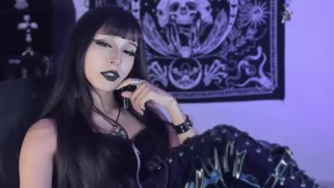   online show from March 23, 1:45 am