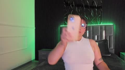 Celeste Bloom online show from January 18, 3:20 am