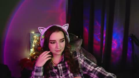 celia_sensual_ online show from July 1, 9:47 pm