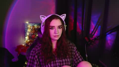 celia_sensual_ online show from June 12, 7:55 pm