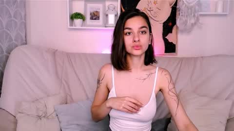  Celine  online show from September 12, 5:19 am