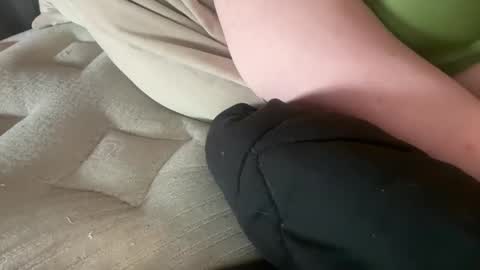celinevoss online show from May 13, 4:46 pm