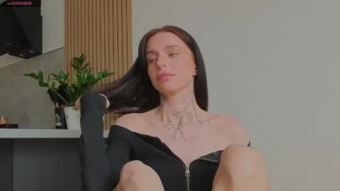 Livia online show from May 15, 8:06 am