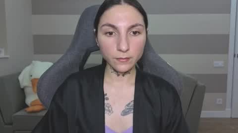 Kate online show from November 8, 2:44 pm