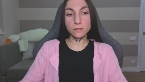 Kate online show from December 1, 7:01 am