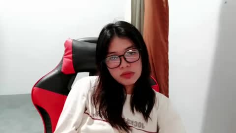 chakadal_xx online show from February 22, 12:39 pm