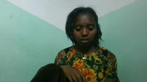 chanteuse655720 online show from July 26, 6:21 am