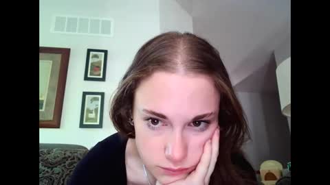 Snapshot of charbaby800 chatting on October 18, 5:37 pm charbaby800 online show from October 18, 5:37 pm