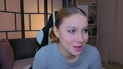 Ariel online show from February 3, 8:34 pm