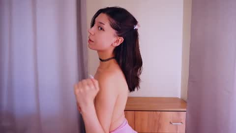 Yumi online show from July 28, 12:48 pm