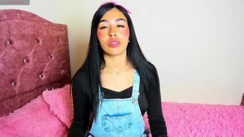 Charlothe online show from April 11, 12:50 am