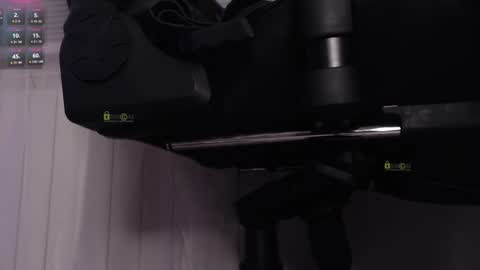 Katys online show from December 14, 9:35 pm