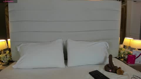 Charlotte online show from February 10, 11:57 am