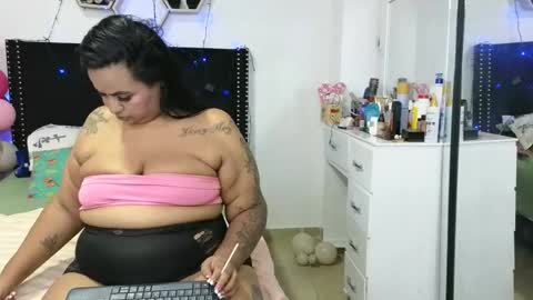 charlotte_027 online show from March 27, 4:14 am