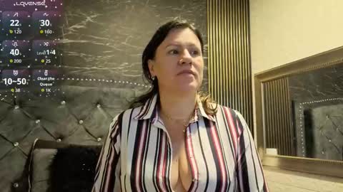 charlotte online show from November 27, 8:39 am