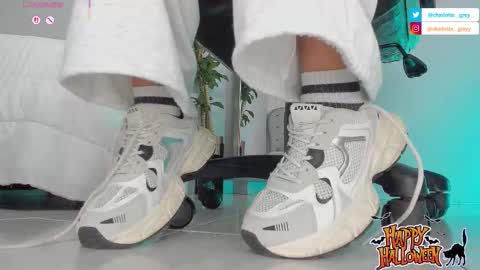 charlotte  grey online show from October 28, 8:57 pm